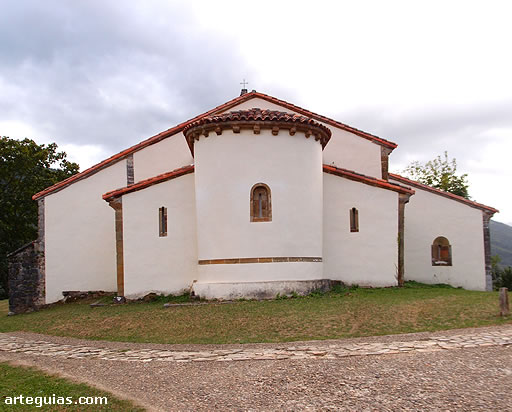 Cabecera de la iglesia de San Vicente de Serrapio, Asturias