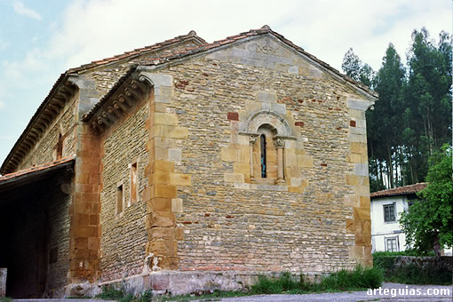 Iglesia de Valdebárcena: exterior de la cabecera