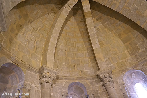Interior de la bóveda