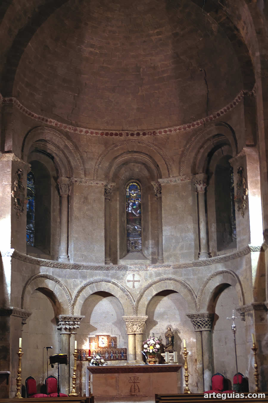 Interior del ábside