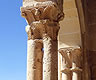 Galería porticada de la iglesia de Tenzuela
