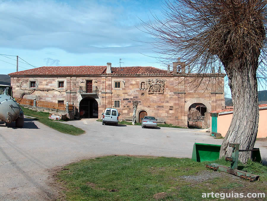 Palacio de la Corralada