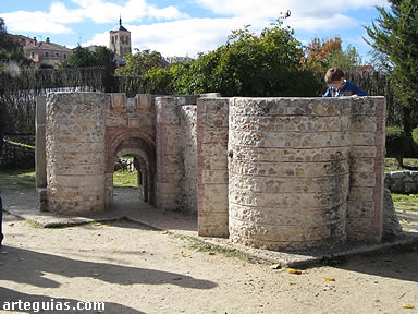 Puerta de San Basilio, Cu&eacute;llar