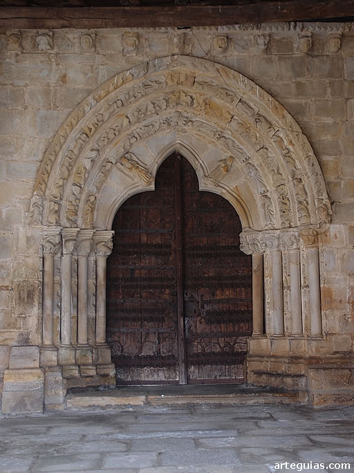 Iglesia de Santa María de Galdácano: portada sur