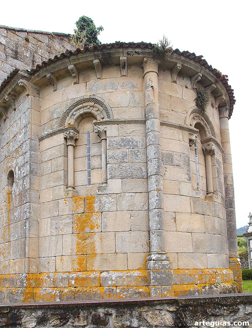 Guía de la iglesia de Santa María de Herbón, Padrón (A Coruña)