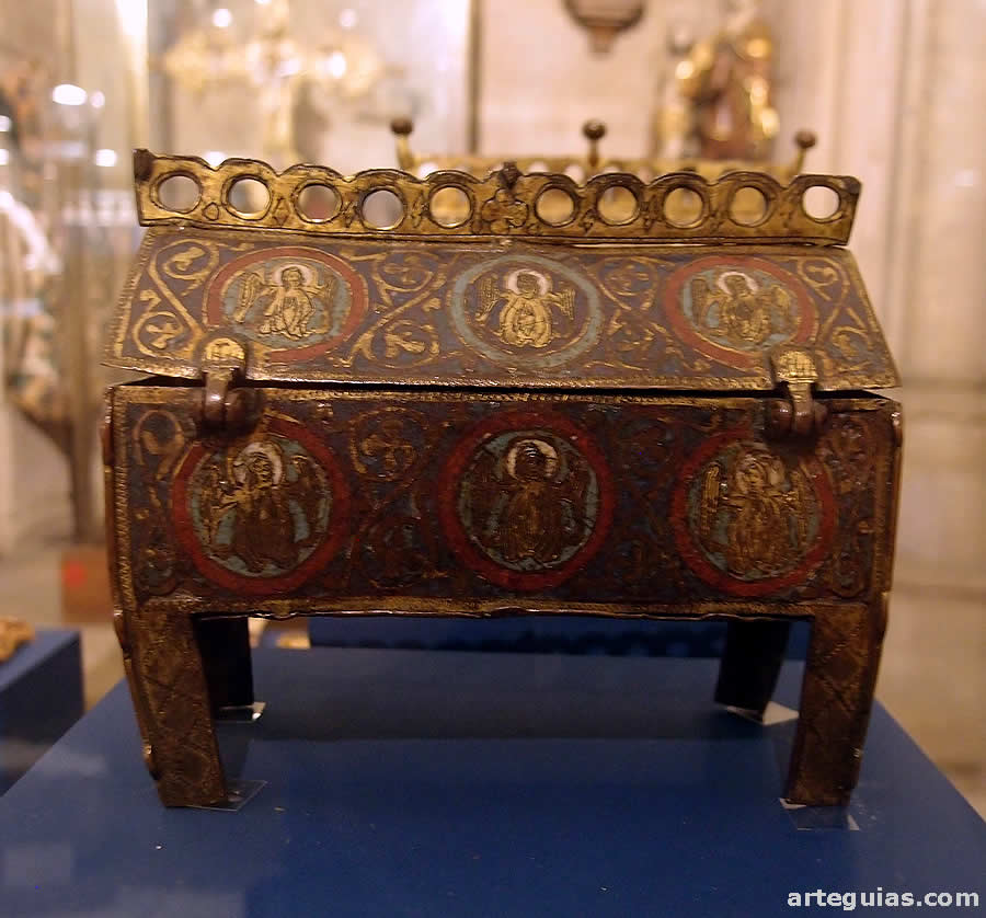 Arqueta de Limoges