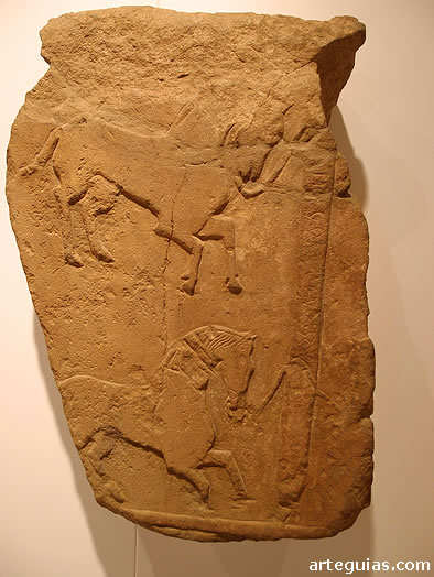 Relieve ibérico con caballos e inscripción, procedente de Tamarite de Litera