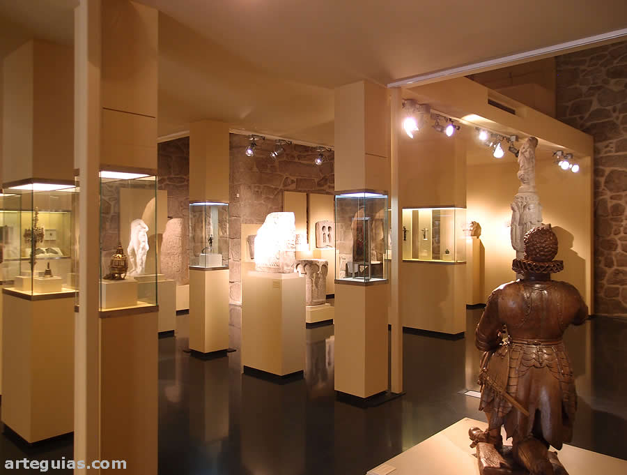 Museo Arqueol&oacute;gico Provincial de Ourense. Sala San Francisco (Antolog&iacute;a de Escultura)