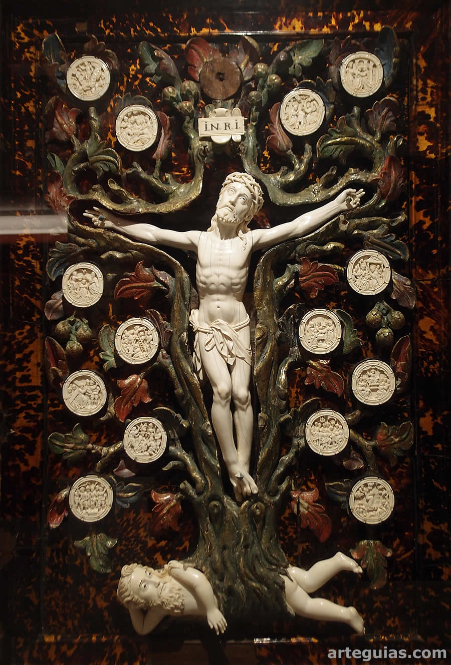 El museo está íntegramente dedicado a arte religioso de la diócesis