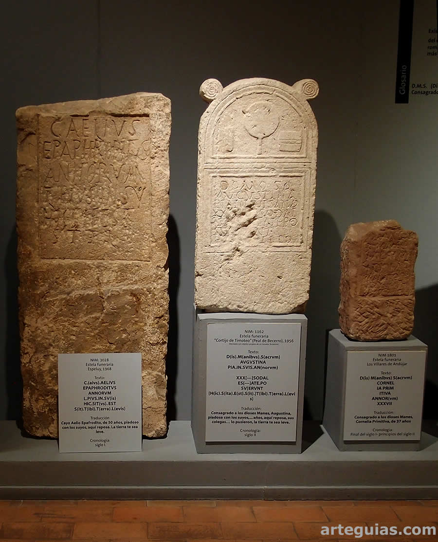 Estelas funerarias romanas en el Museo de Jaén