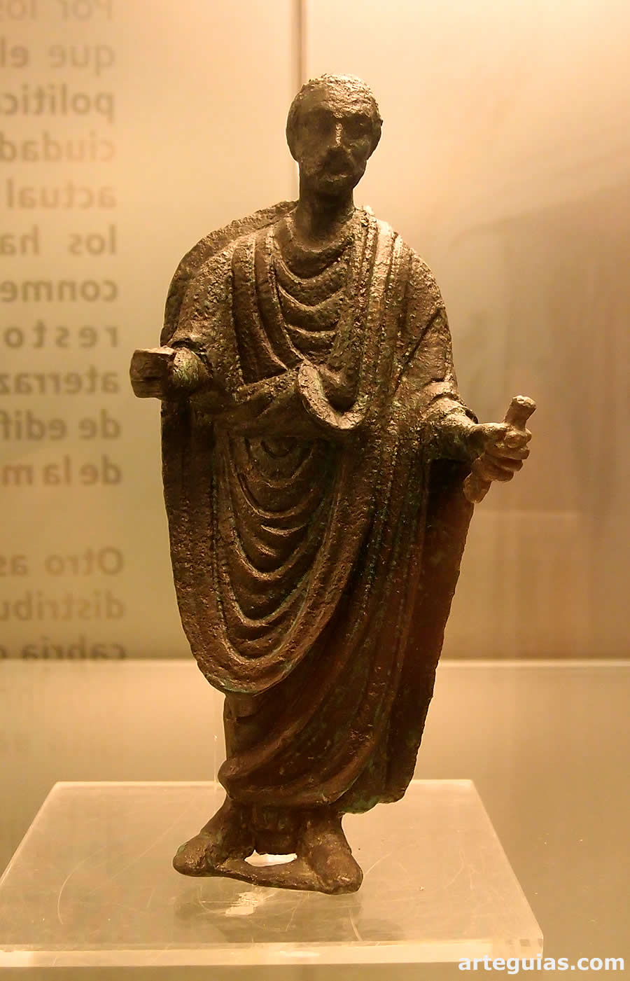 Museo de Jaén: aplique en forma de Togado romano