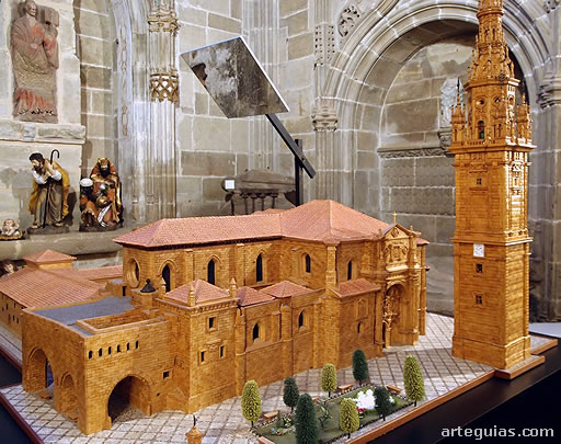 Maqueta de la catedral en el interior del Museo Catedralicio