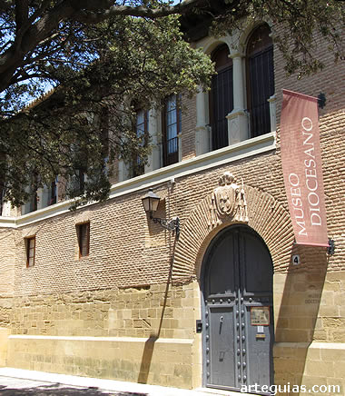 Fachada del Museo Diocesano de Huesca