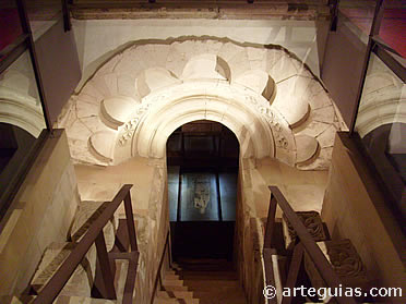 Arco de embocadira ade la cripta