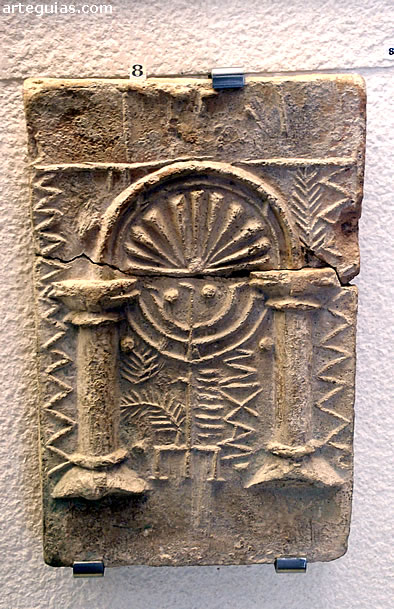 Ladrillo funerario. Siglo V