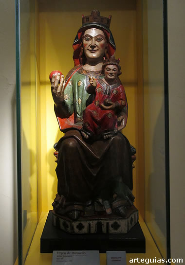 La "VIrgen de Marcuello". Siglo XIII. Museo Catedralicio de Huesca