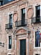 Puerta y escudos. Palacio Ducal de Lerma