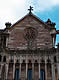 Decoraci&oacute;n neog&oacute;tico con roset&oacute;n del Palacio de Comillas