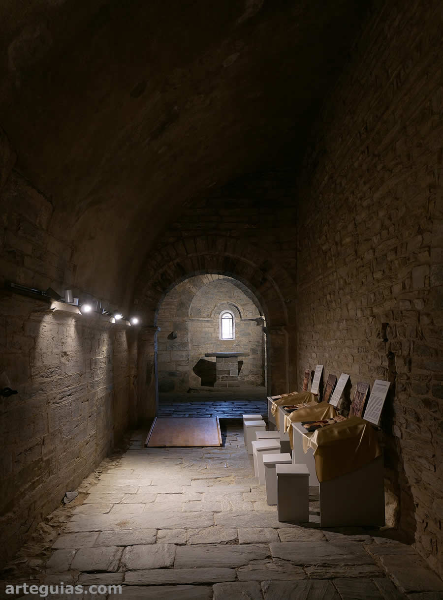 Nave añadida en el siglo XII