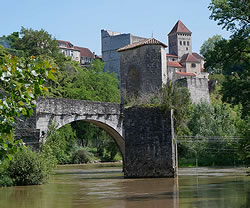 Puente de la Leyenda de Sauveterre-de-B&eacute;arn