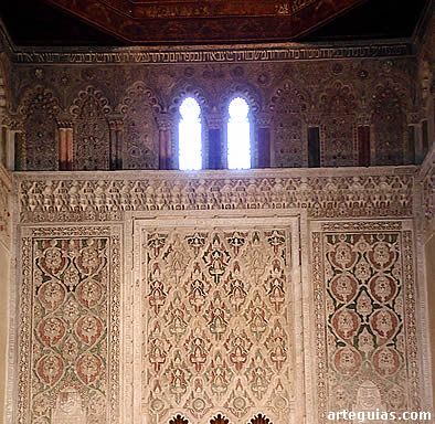 Muro oriental de la sala de oraci&oacute;n de la Sinagoga del Tr&aacute;nsito, Toledo
