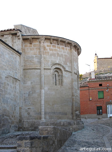 Iglesia rom&aacute;nica de San Miguel. Trigueros del Valle