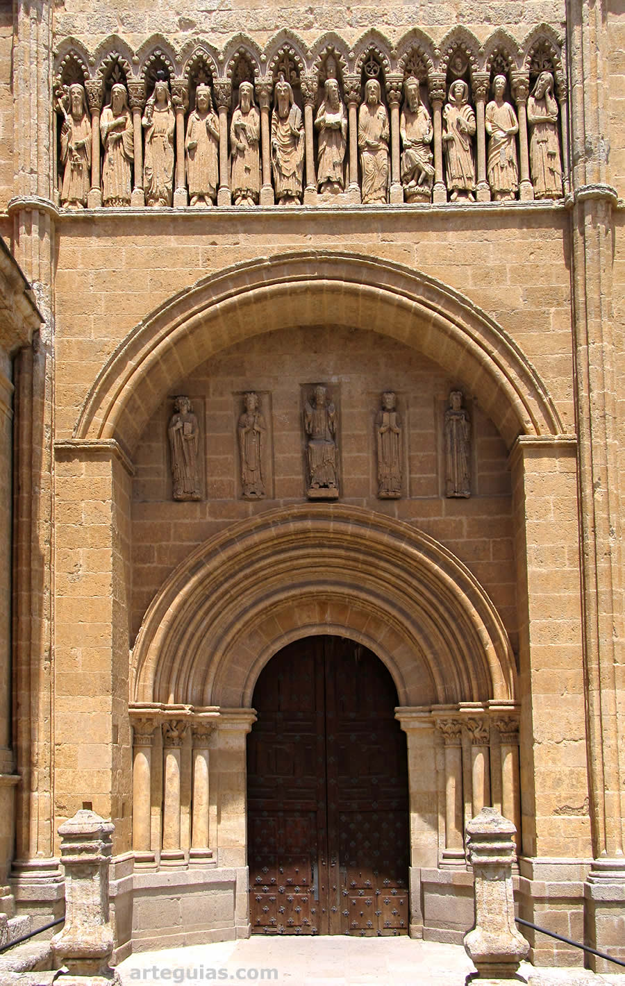 Ciudad ROdrigo: Puerta de las Cadenas de la catedral