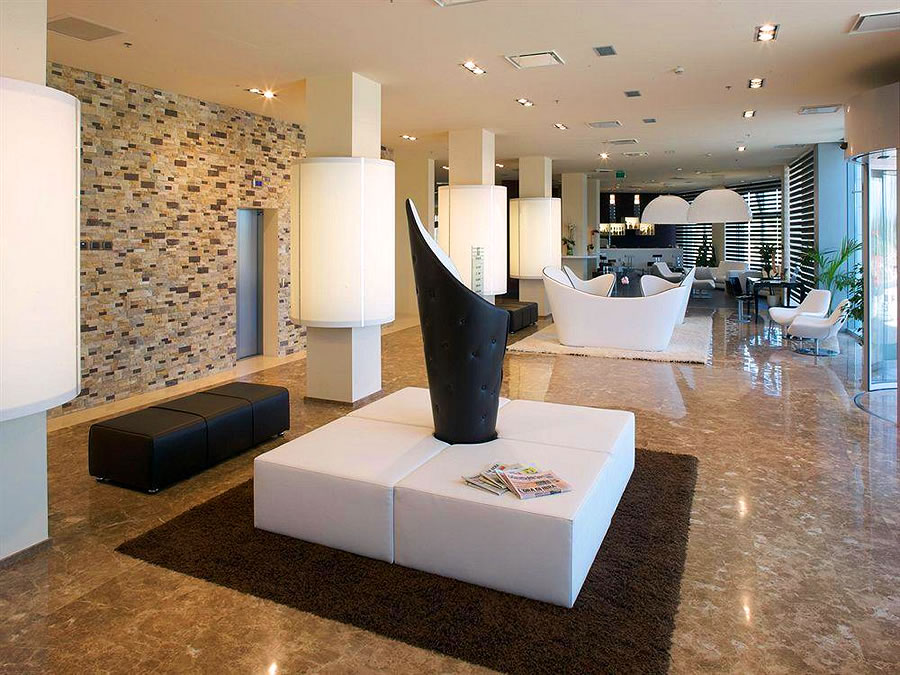 Grand Hotel Mattei de R&aacute;vena