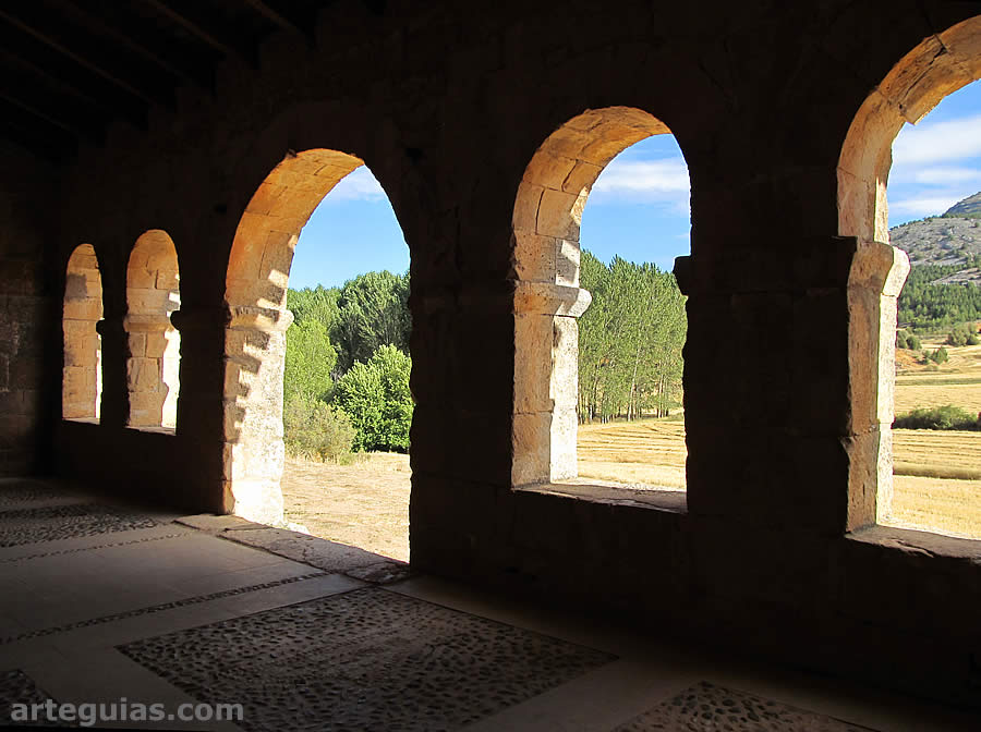 Galer&iacute;a rom&aacute;nica de la Ermita de Santa Cecilia