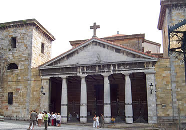 Iglesia neocl&aacute;sica de Santa Mar&iacute;a de Bermeo