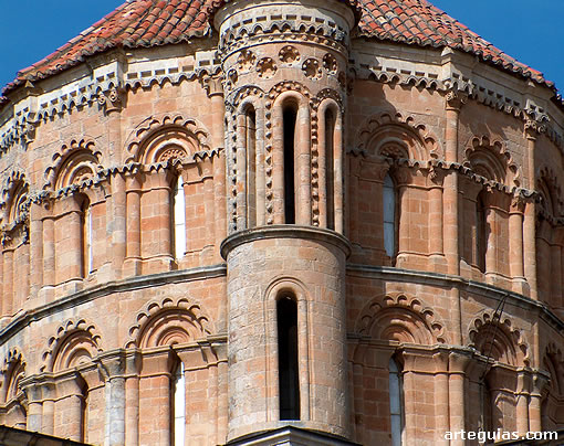 Detalle del cimborrio de la Colegiata de Toro