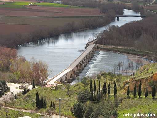 El Puente sobre el río Duero en Toro, Zamora