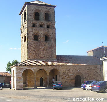 Iglesia parroquial de Santa Mar&iacute;a de T&aacute;bara (Zamora)